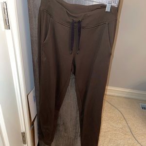 lululemon joggers